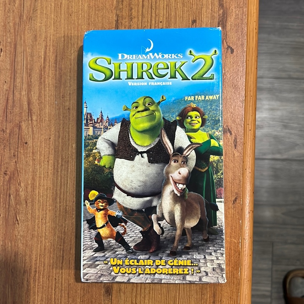 Shrek 2 VHS Tape- French Version